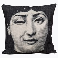 арт-подушка намек fornasetti в Омске